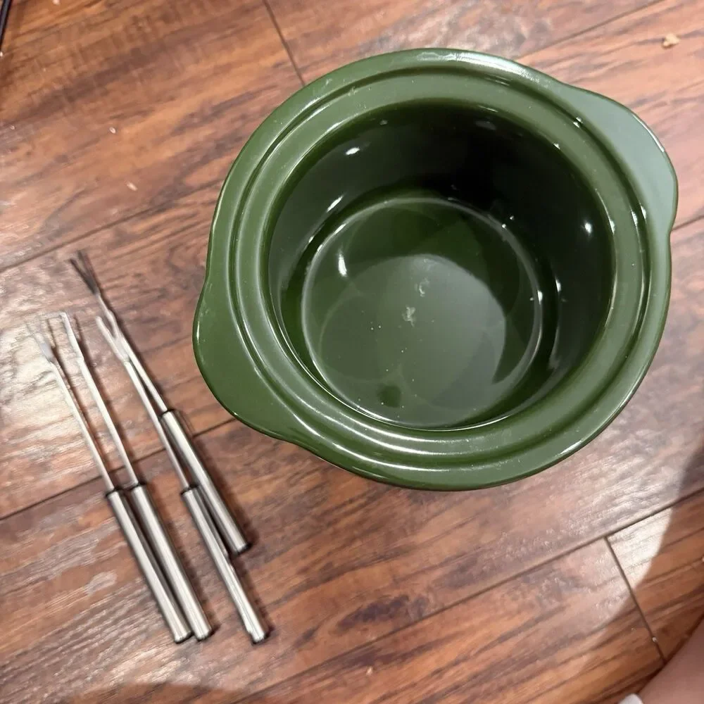 Swissmar Lily Chocolate Fondue Set Green Ceramic Pot Base 4 Forks Tea Light, D6